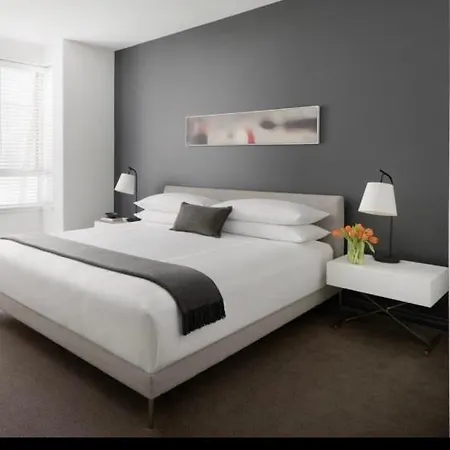 Black Pearl Gryf Exclusive In Centum شتشيتسين